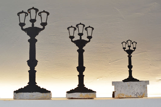 Lampione lungomare di Bari in ferro portacandela dipinto a mano